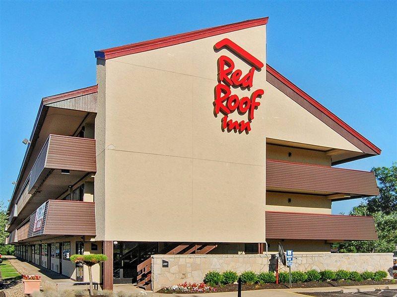 Red Roof Inn Akron Exteriör bild